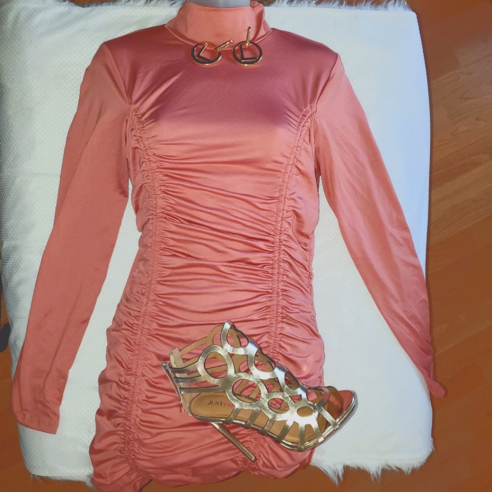 Mock neck long sleeve maxi
